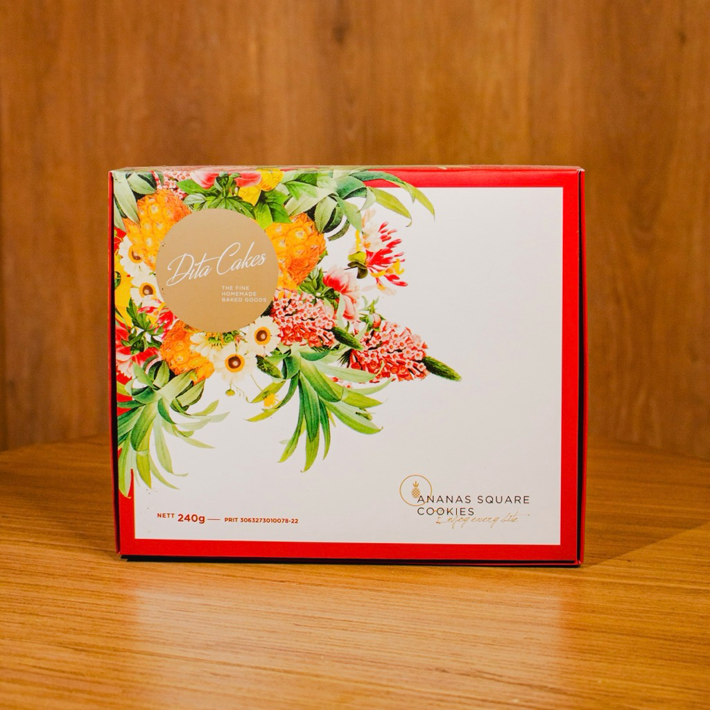 

ANANAS SQUARE PREMIUM COOKIES BY DITA CAKES BOX 240 GR