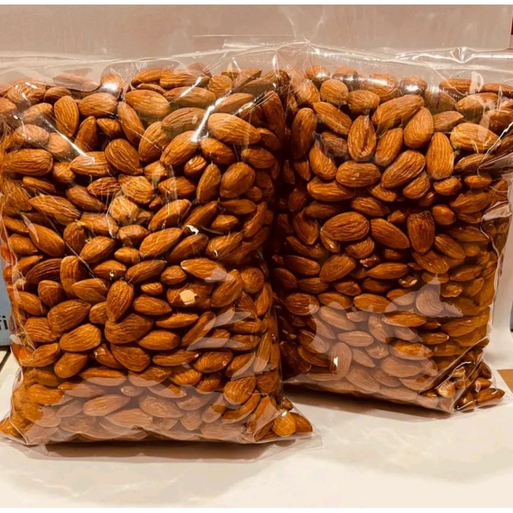 

kacang almond panggang