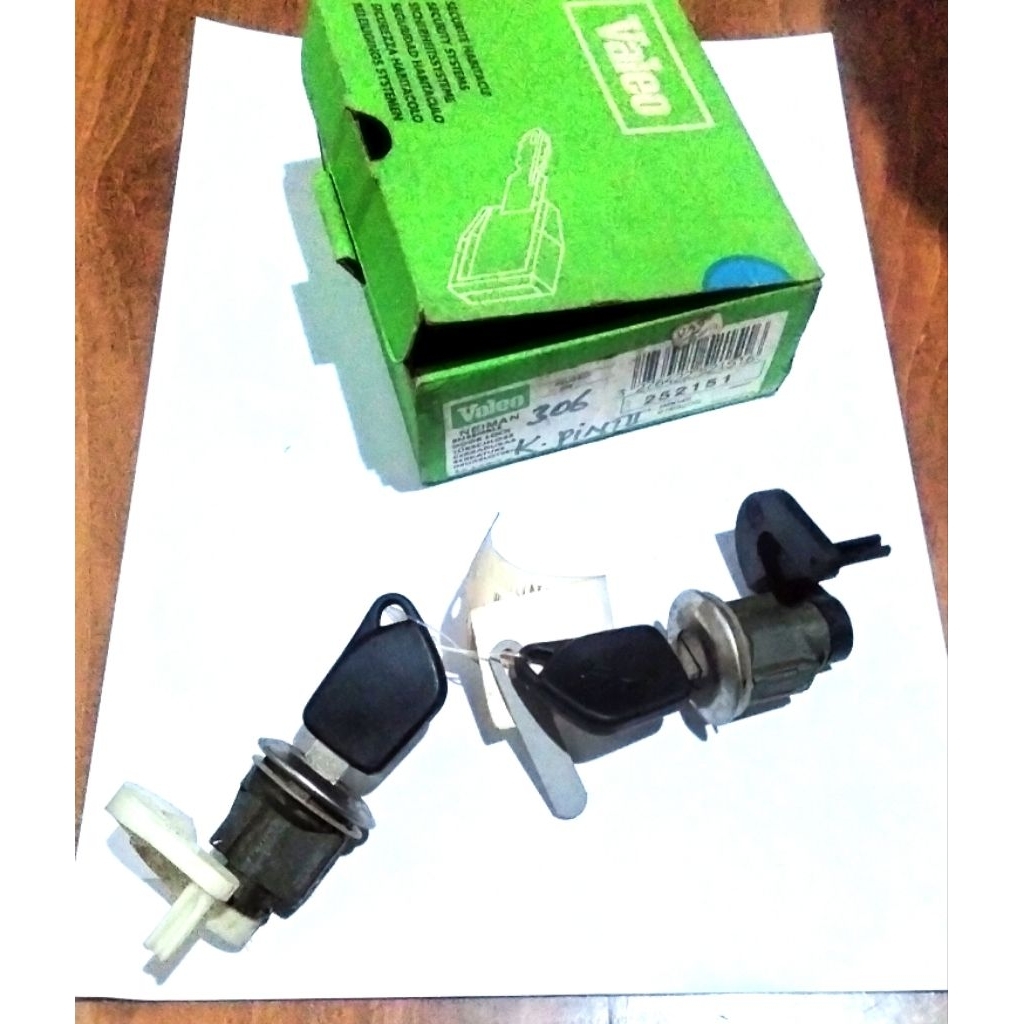 Kunci Pintu Set Peugeot 306 Original Valeo