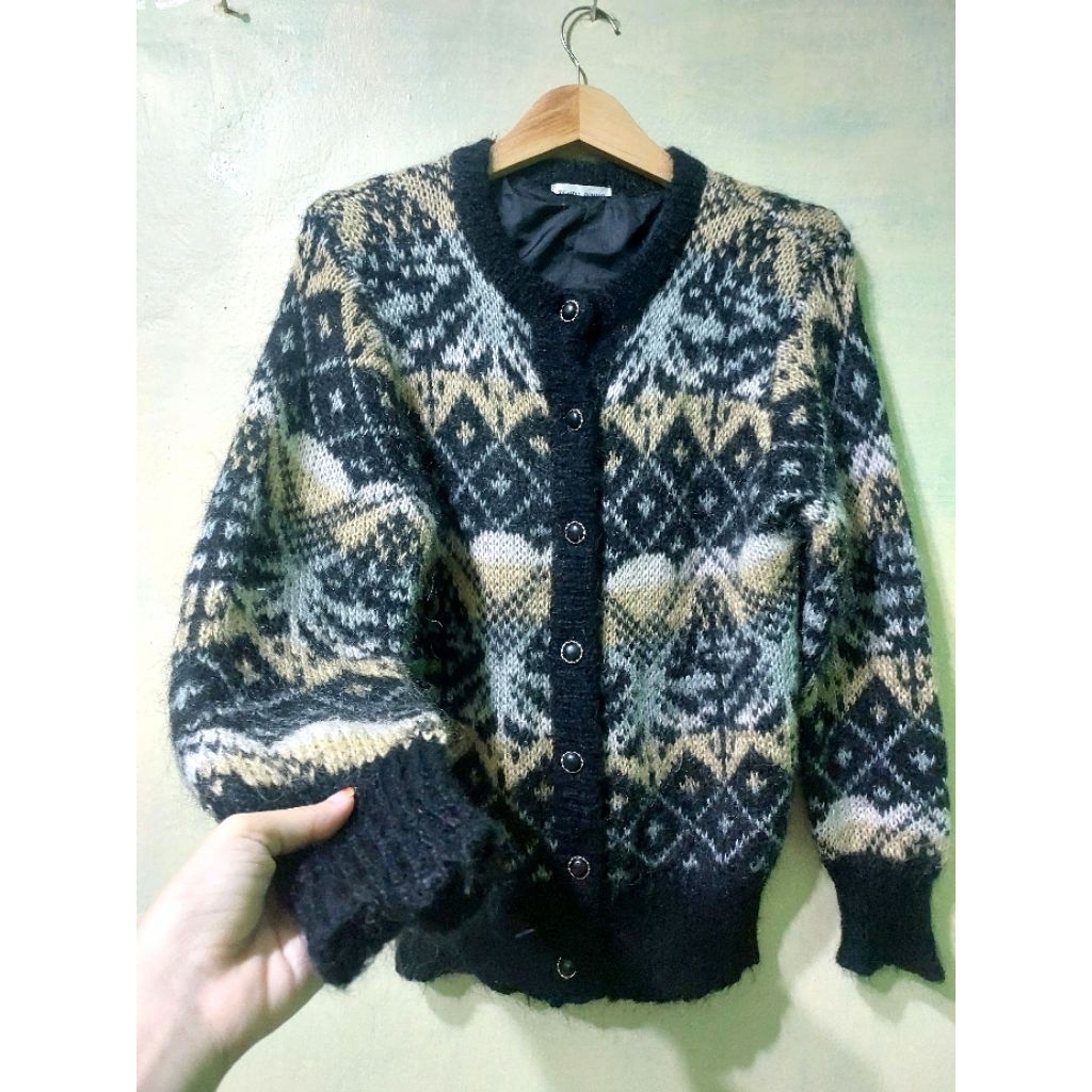 cardigan vintange motif ketupat premium