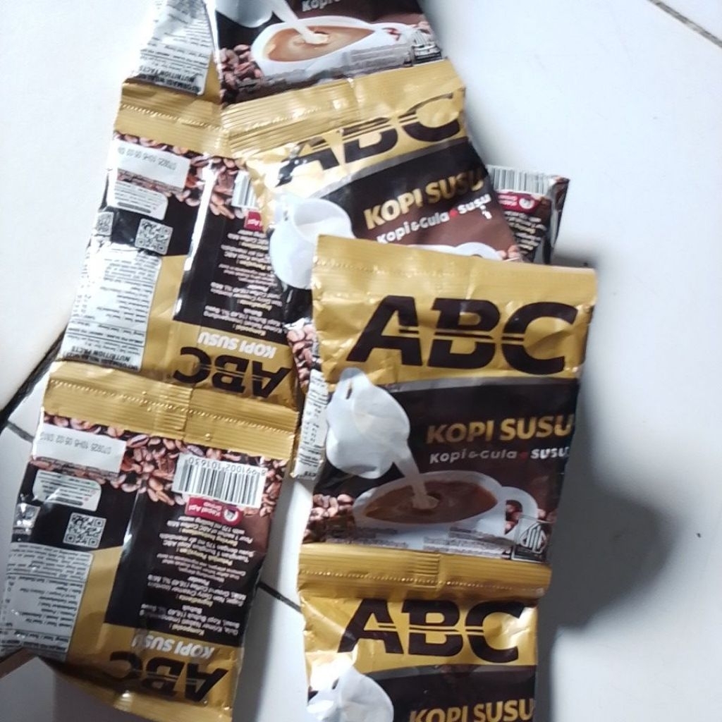 

ABC kopi susu @30g isi 10 sacset 1 renceng