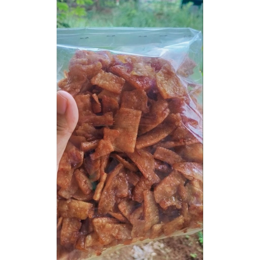 

keripik singkong balado sambal pedes manis enak kriuk. kemasan 100 Gram
