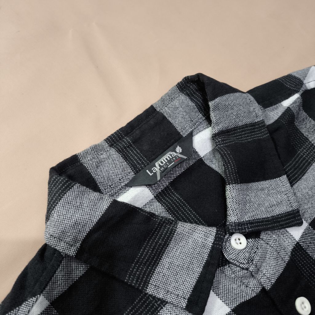 kemeja flanel panjang brand LAFUMA