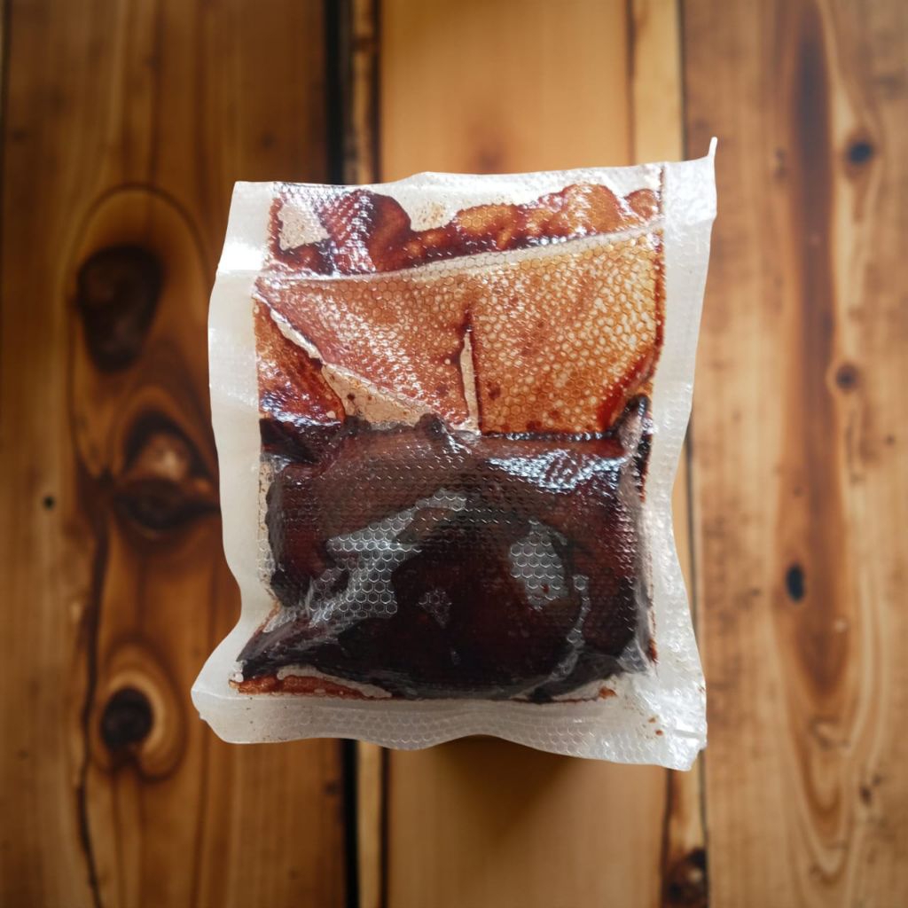 Kluwek Kupas Kemasan Vacuum 1KG KLUWEK Sudah DIKUPAS Fresh Bumbu Rawon Hitam Pekat Kualitas Super