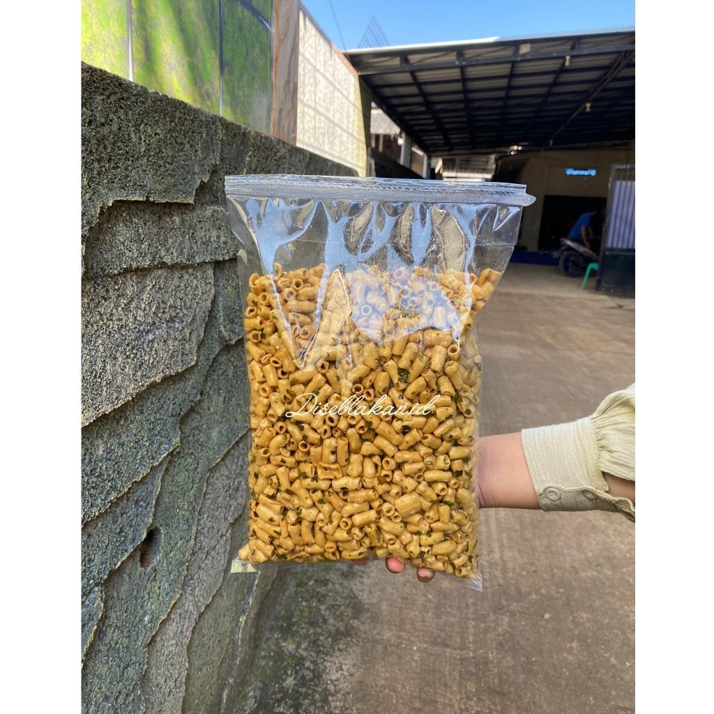 

Makaroni bantat makaroni hitam makaroni original daun jeruk kemasan 1kg