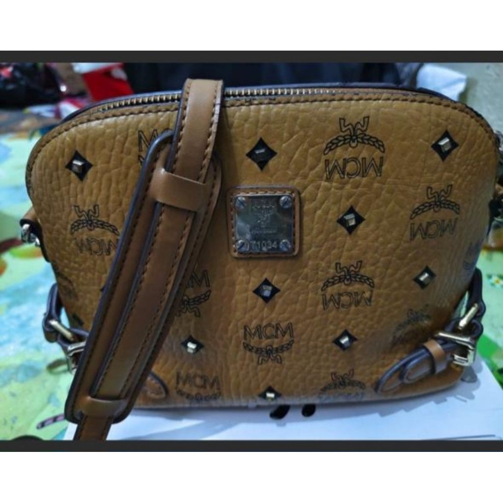 Tas Selempang MCM Brown