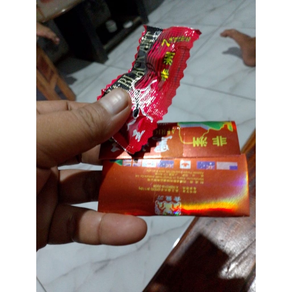 

STIKER MERAH CAP 15 PREMI