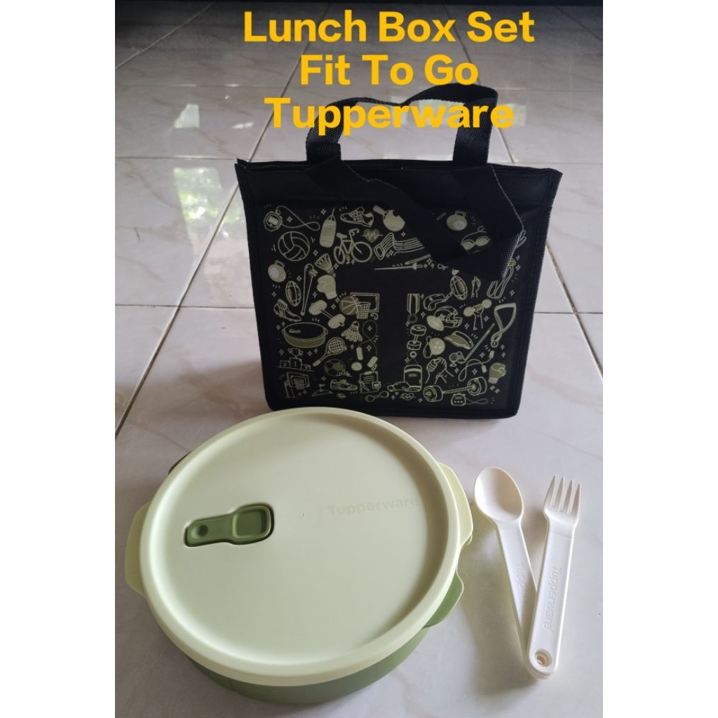 Paket tempat makan/Lunch Box Set Fit To Go Tupperware Baru