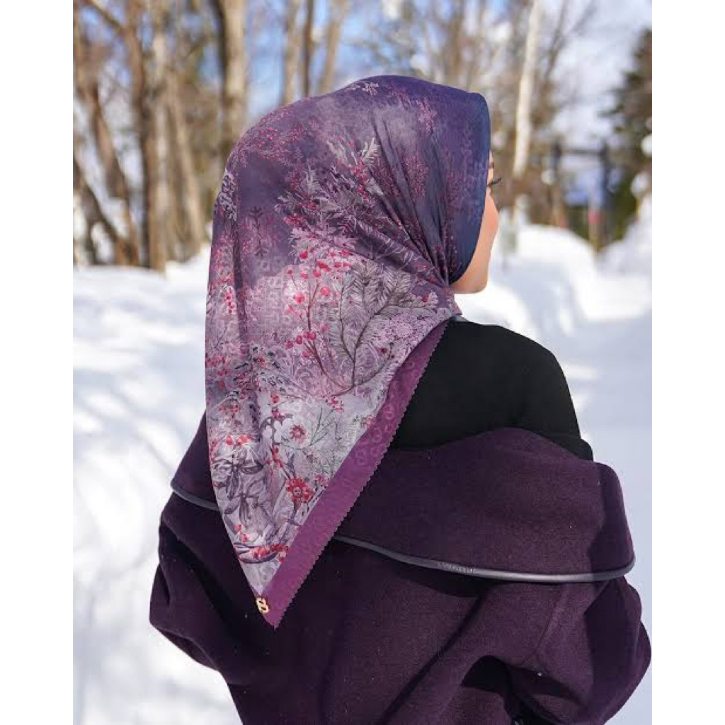 buttonscarves holiday