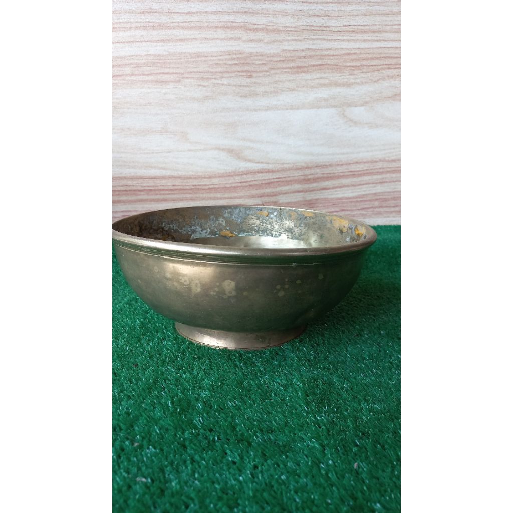 Bokor Kuningan Antik