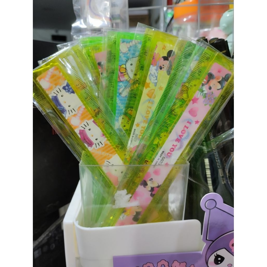 

Penggaris Lipat Plastik Karakter 30 cm / Mistar Karakter 30 cm