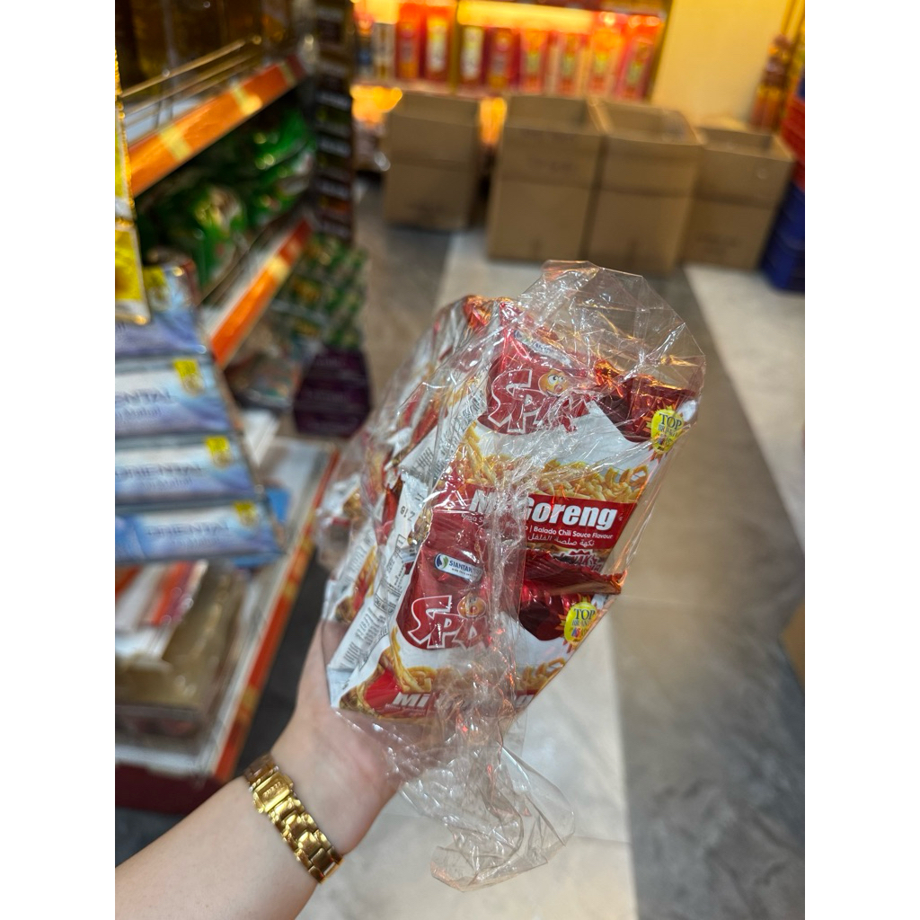 

MIE GORENG SPINX MEE