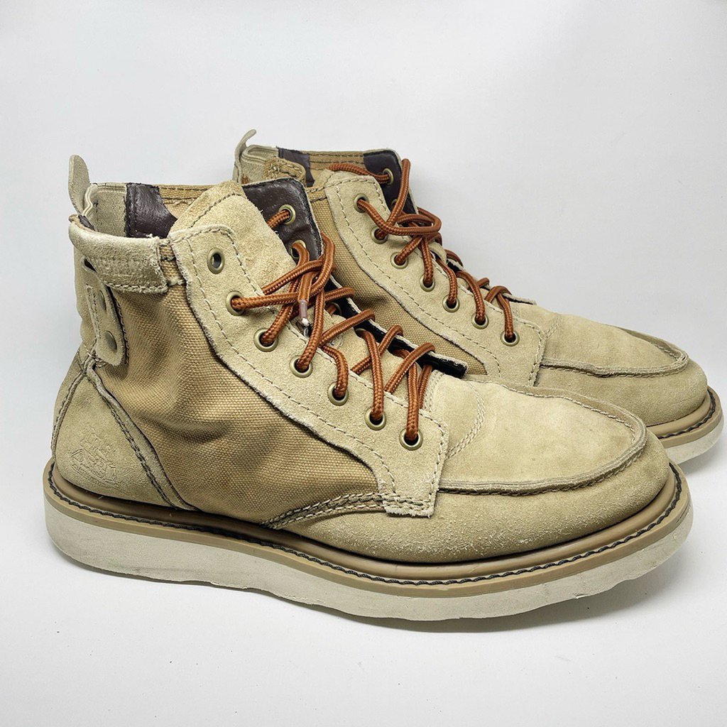 Sepatu Boot Cat moctoe Canvas Pria Second Size 42