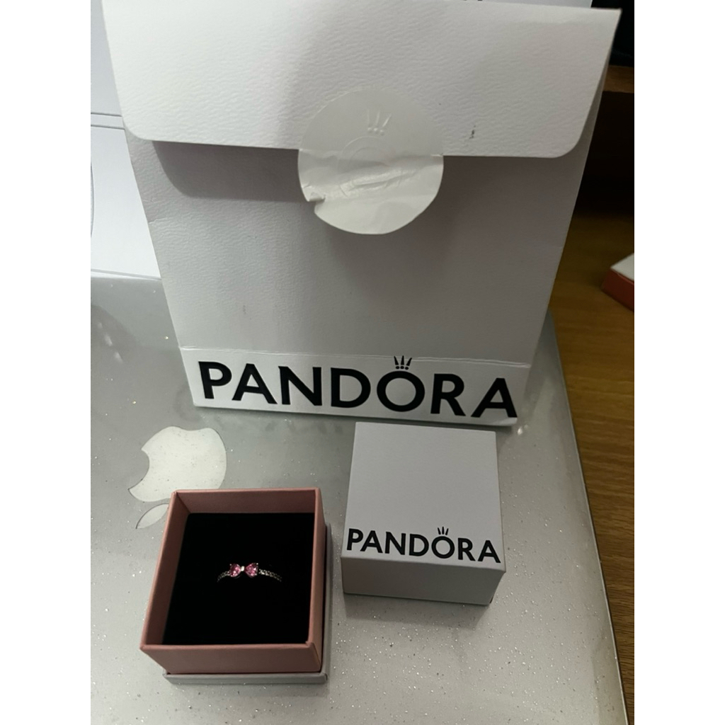 Pandora ring