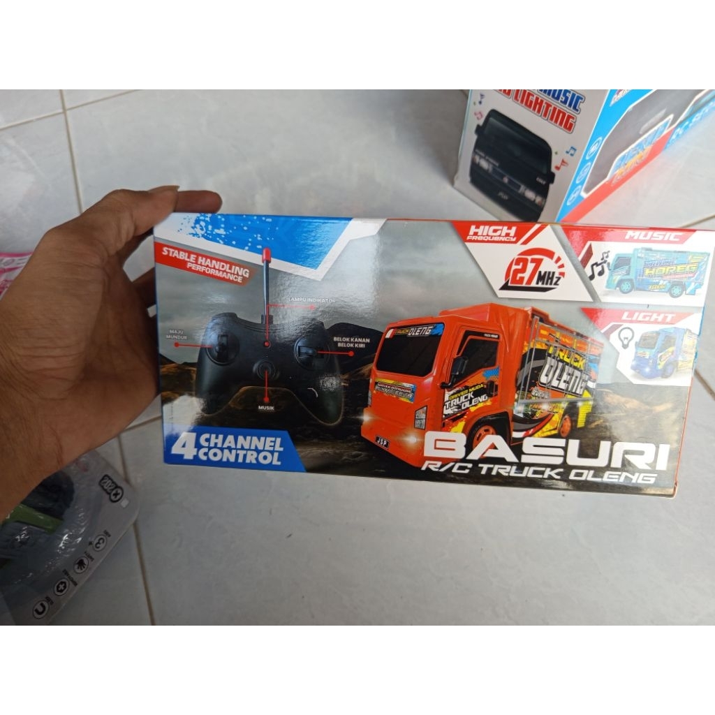 mainan mobil remot control truk basuri