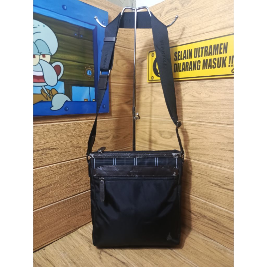 Tas slempang Beanpole second original