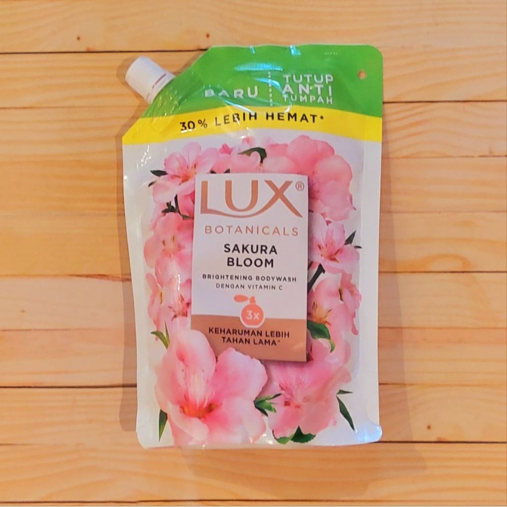 LUX Sakura Bloom Sabun Cair Refill 380gram