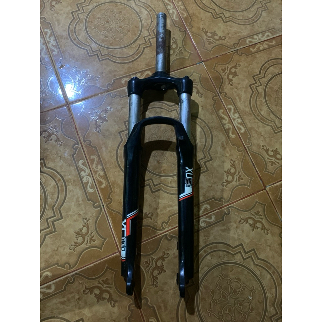 Fork Suntour XCM tire 27,5 copotan sepeda Polygon