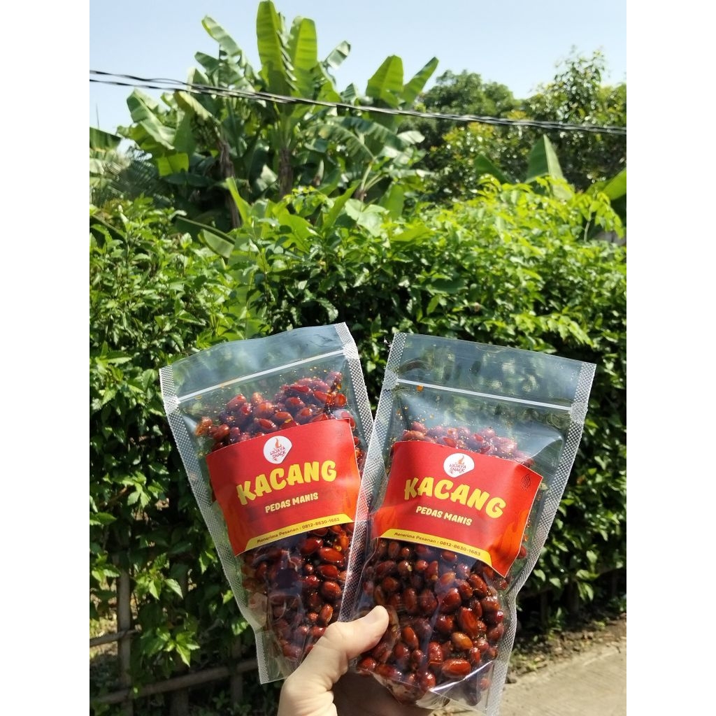 

Kacang Pedas Manis - Cemilan jadoel yg kekinian, Kemasan Pouch ukuran 250gr