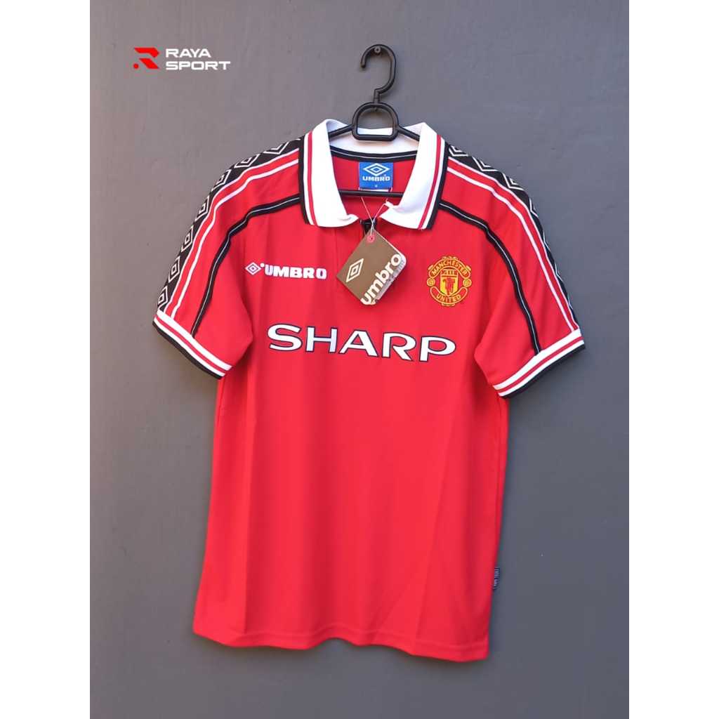 JERSEY CLUB MANCHESTER UNITED 1999 RETRO DEWASA
