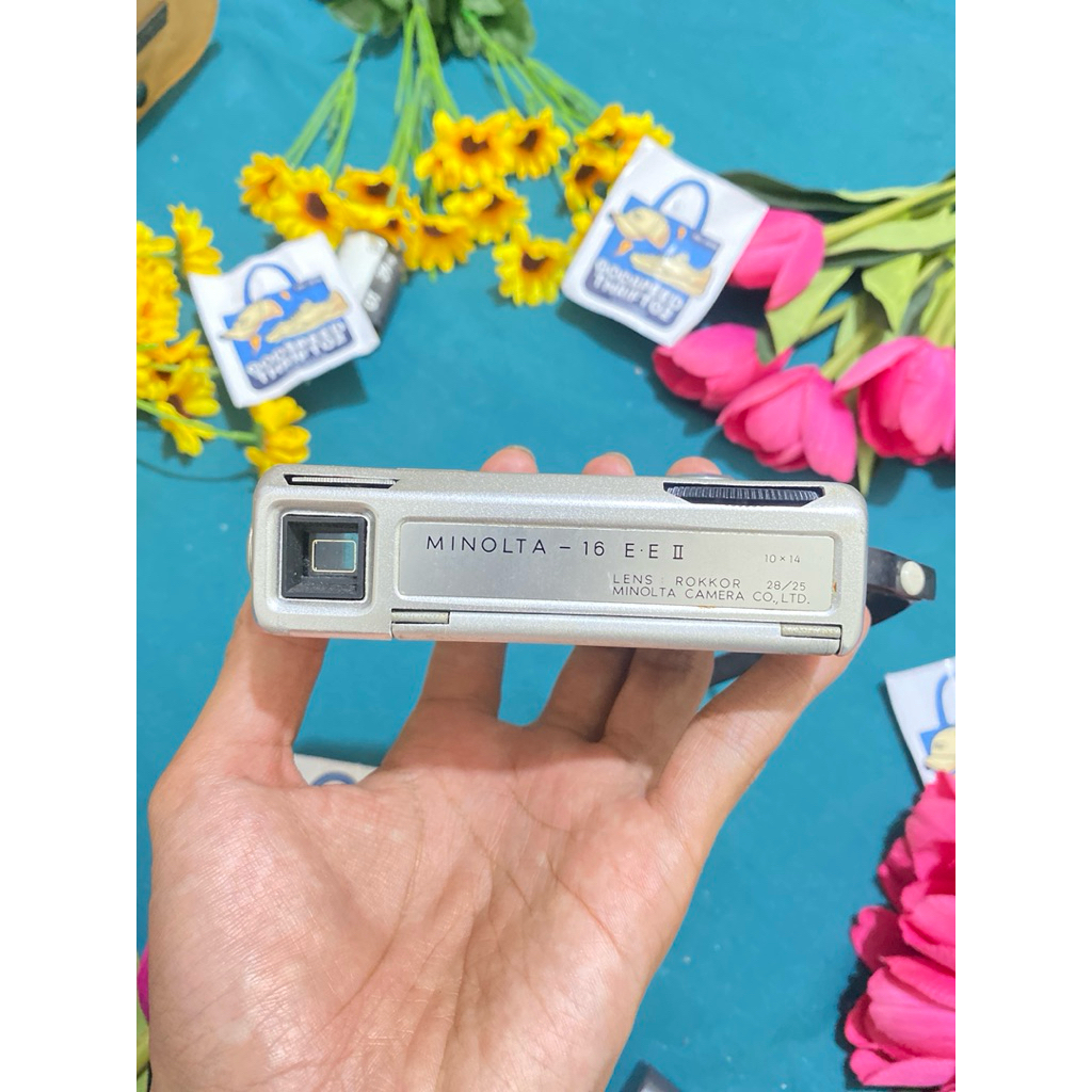 Camera Analog MINOLTA - 16 EE II Subminiture Camera