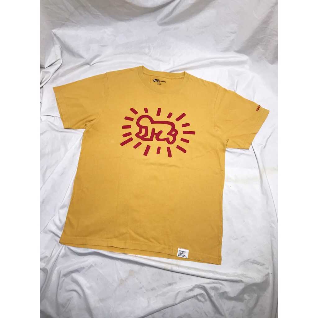 Nego Boskuu > Uniqlo UT x Keith Haring Big Logo T-Shirt Original - Yellow (Outfit/Pakaian)|Preloved/