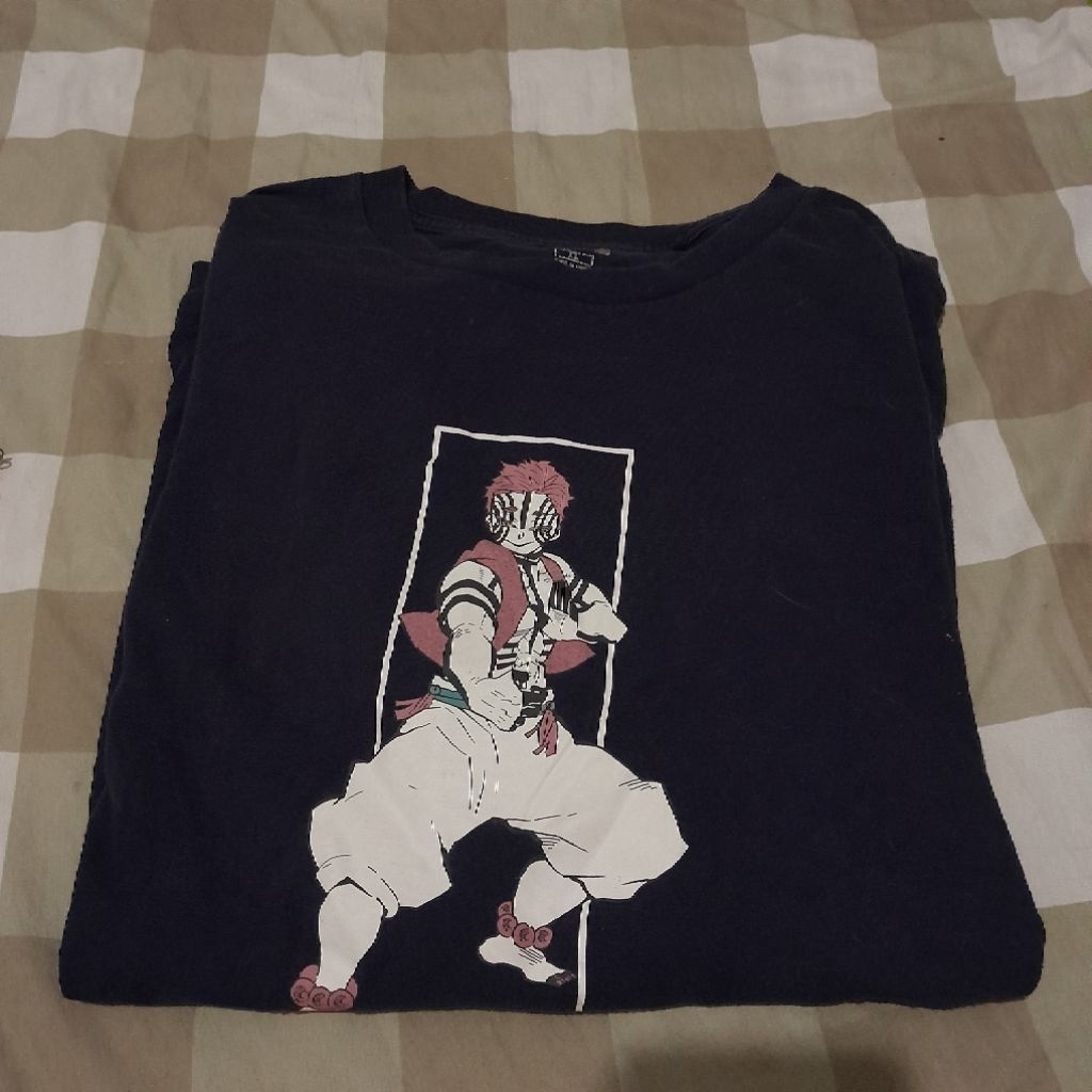 Tshirt Uniqlo x Kimetsu No Yaiba (Akaza) | UT Demon Slayer Kaos Anime lengan pendek