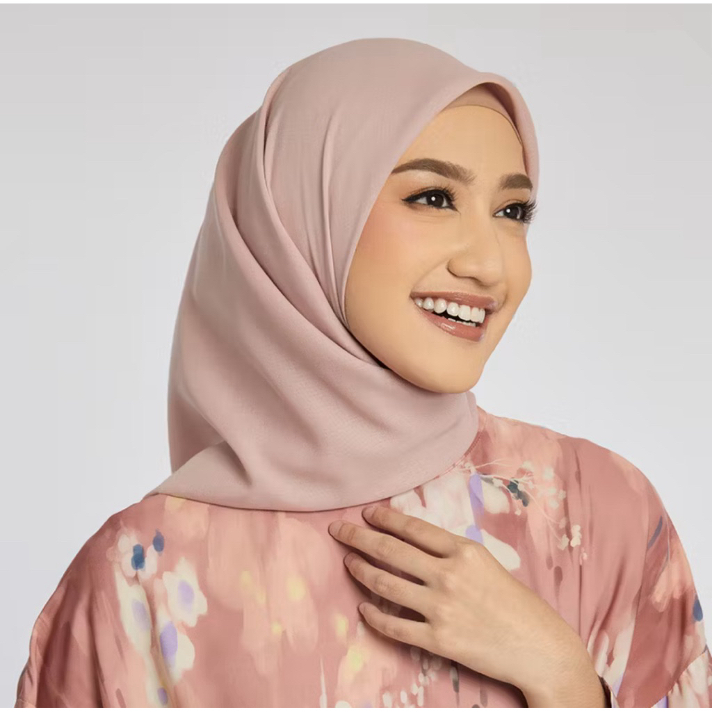Kami Scarf Polos