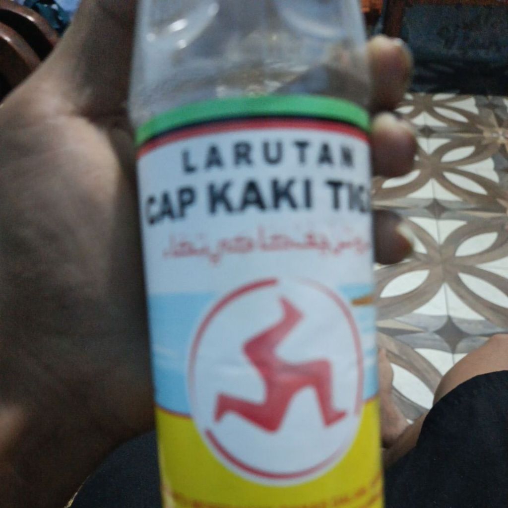 

larutan cap kaki tiga