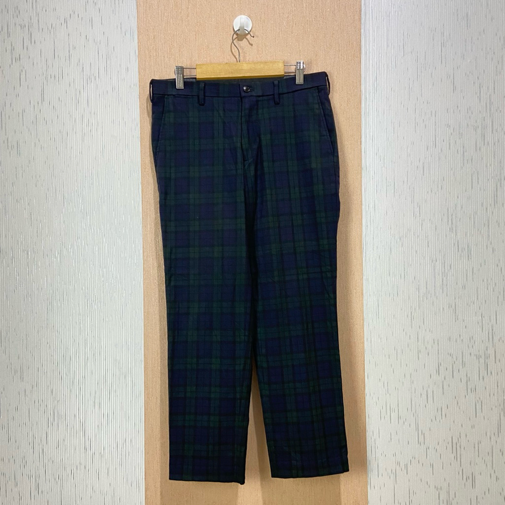 Work Pants Tartan UNIQLO HEATTECH / Celana Panjang Pria / JP304 / Size 30