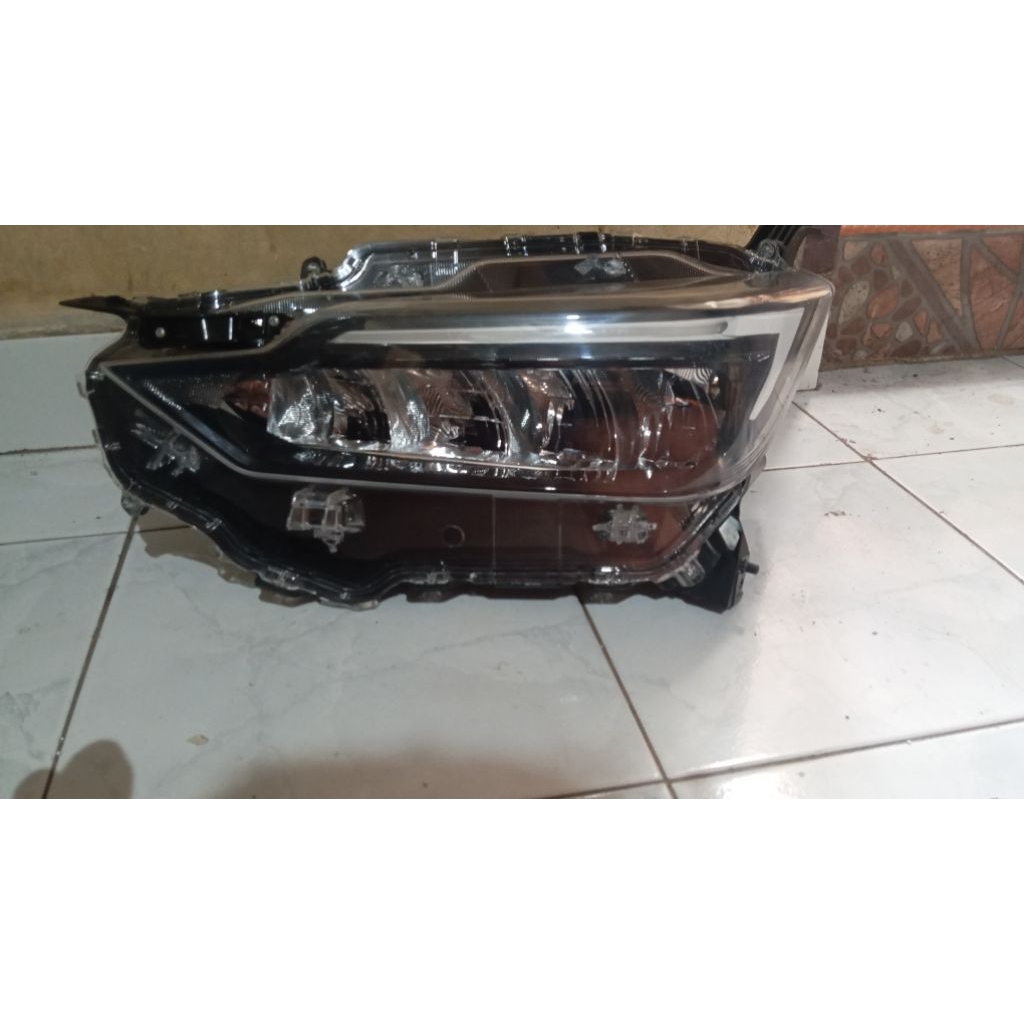 Headlamp Toyota Agya 2023-2024 Tipe LED