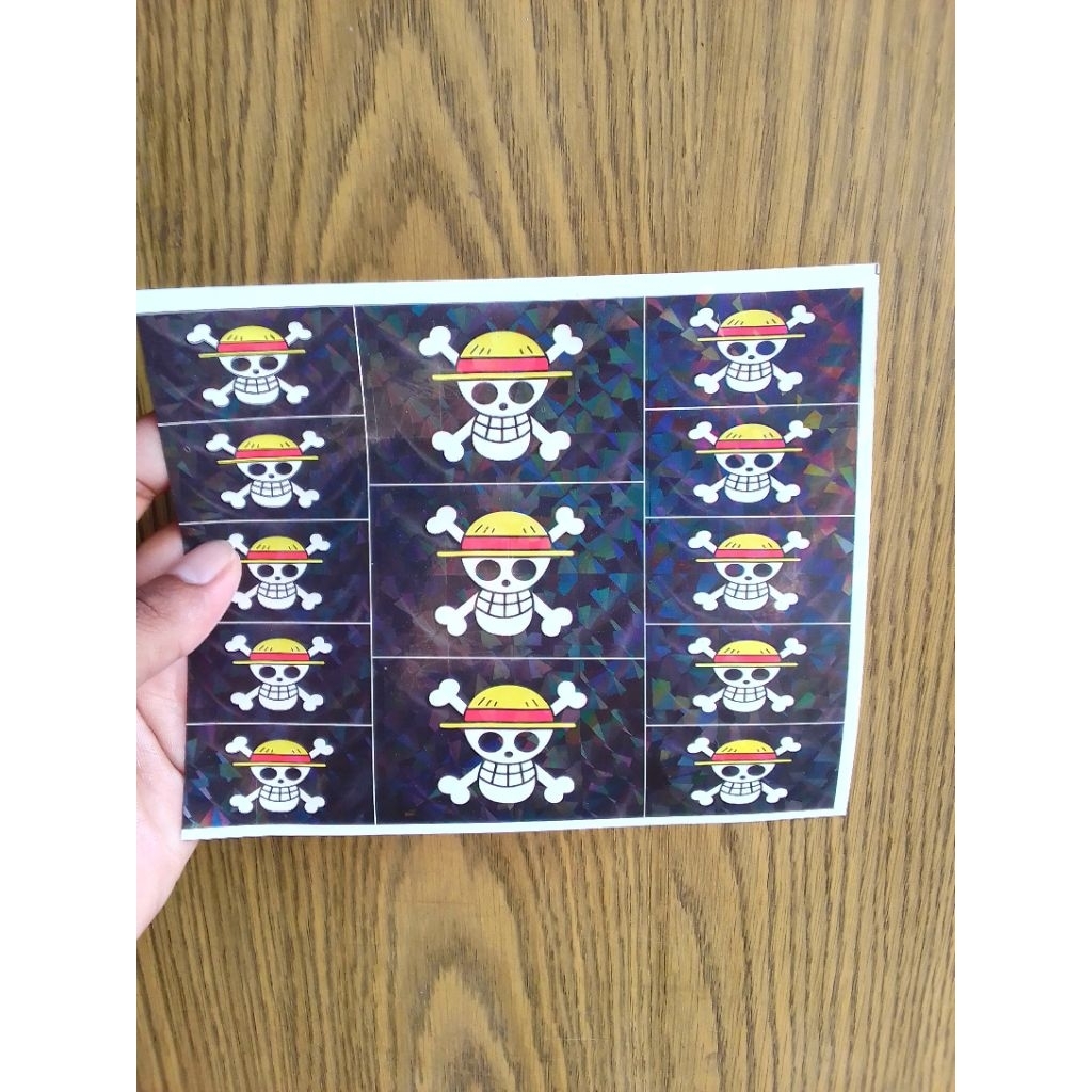 

Mainan Stiker One Piece