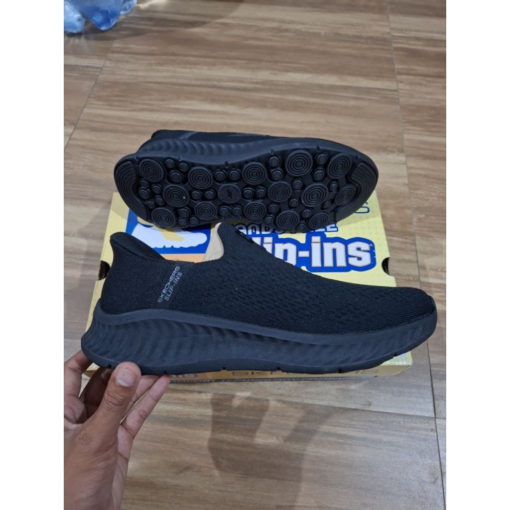 sepatu skechers go walk