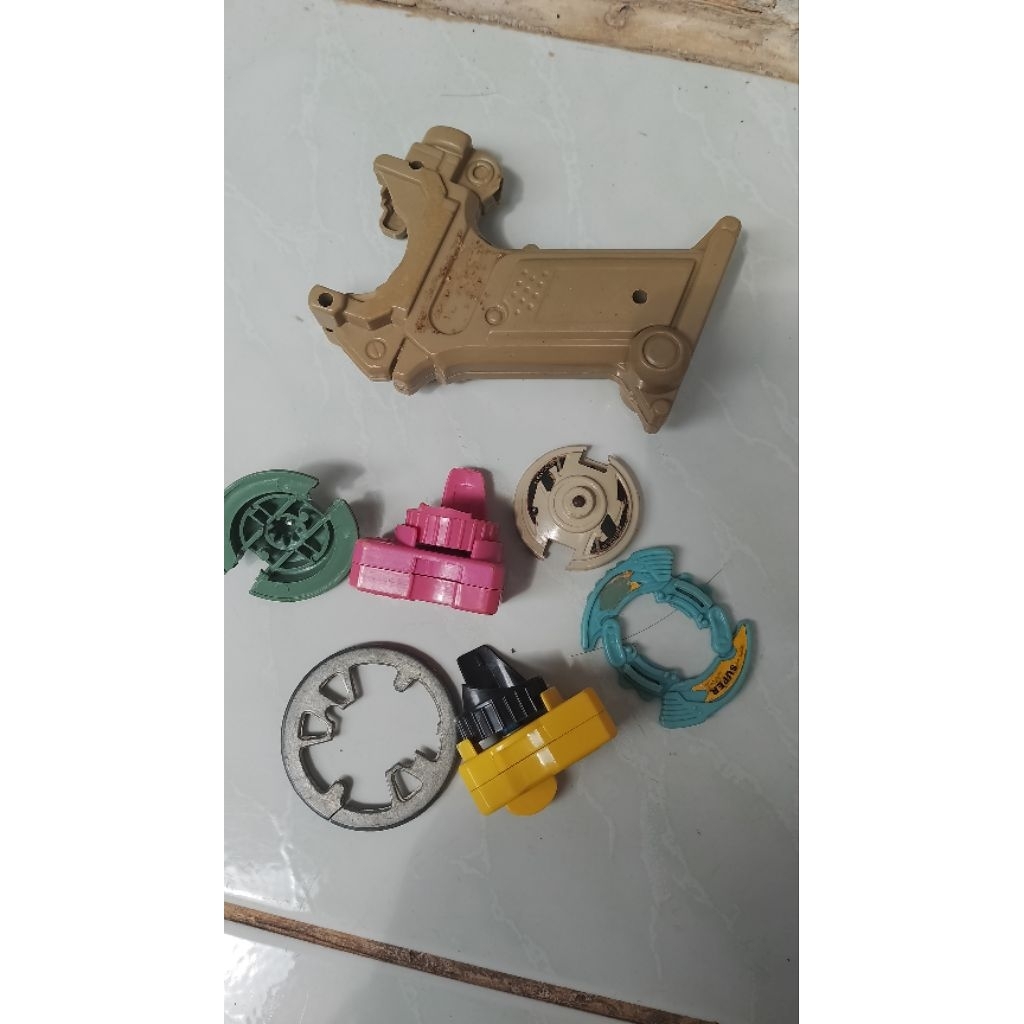 Beyblade jadul anggap junk, gasing mainan jadul aksesoris anak anak a