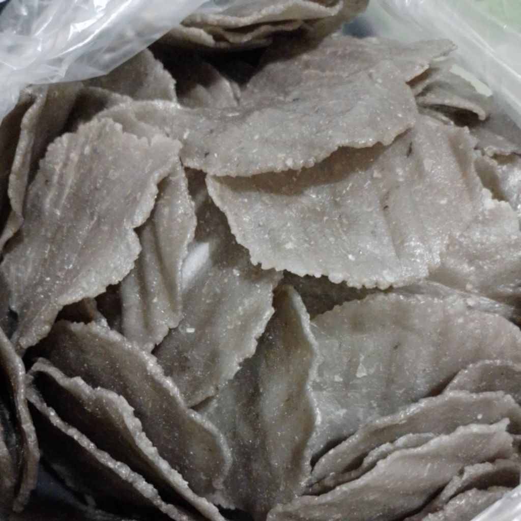 

kelempang mentah isi 100pcs. bisa di panggang dan d goreng