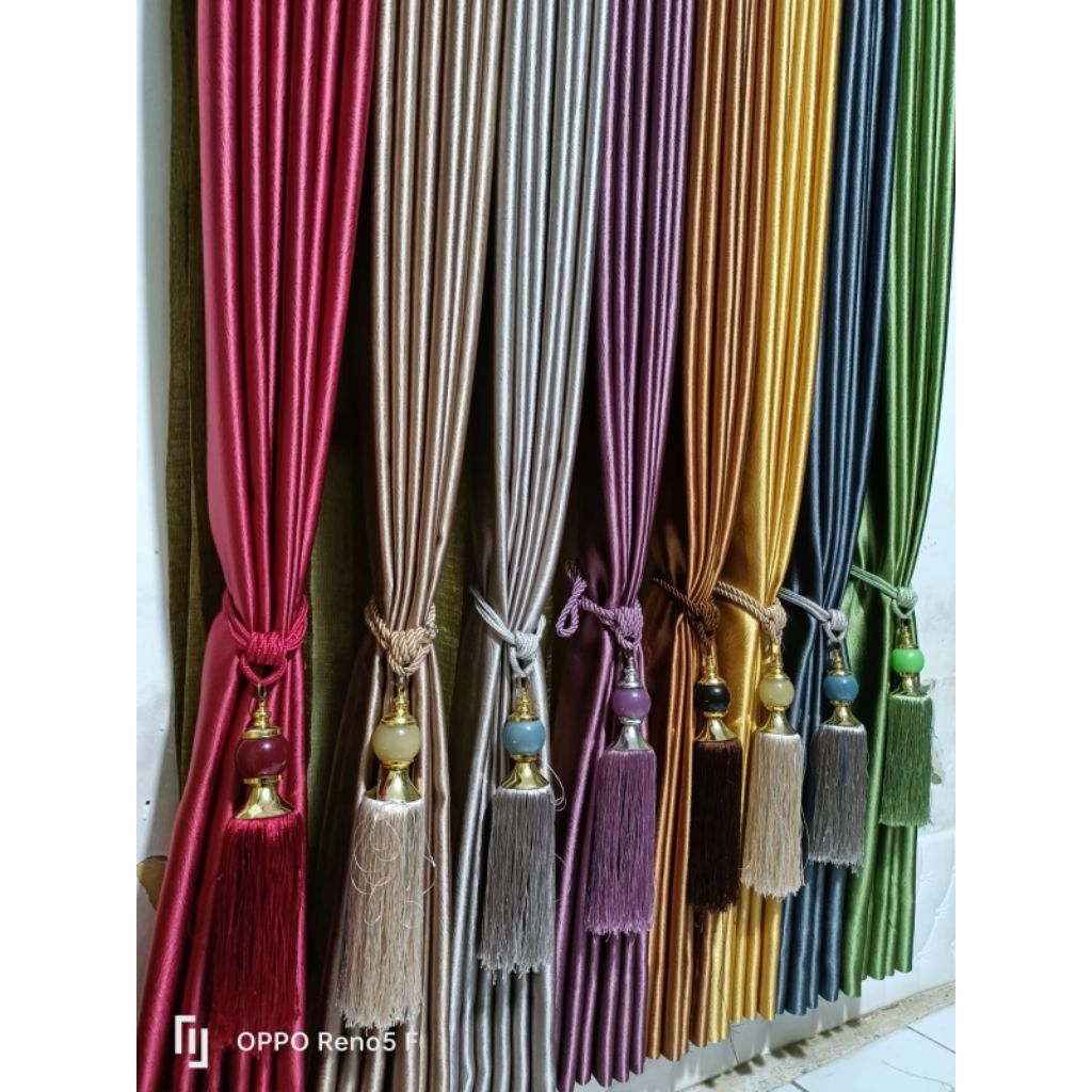 GORDEN polos minimalis variasi beberapa warna , mewah dan bagus