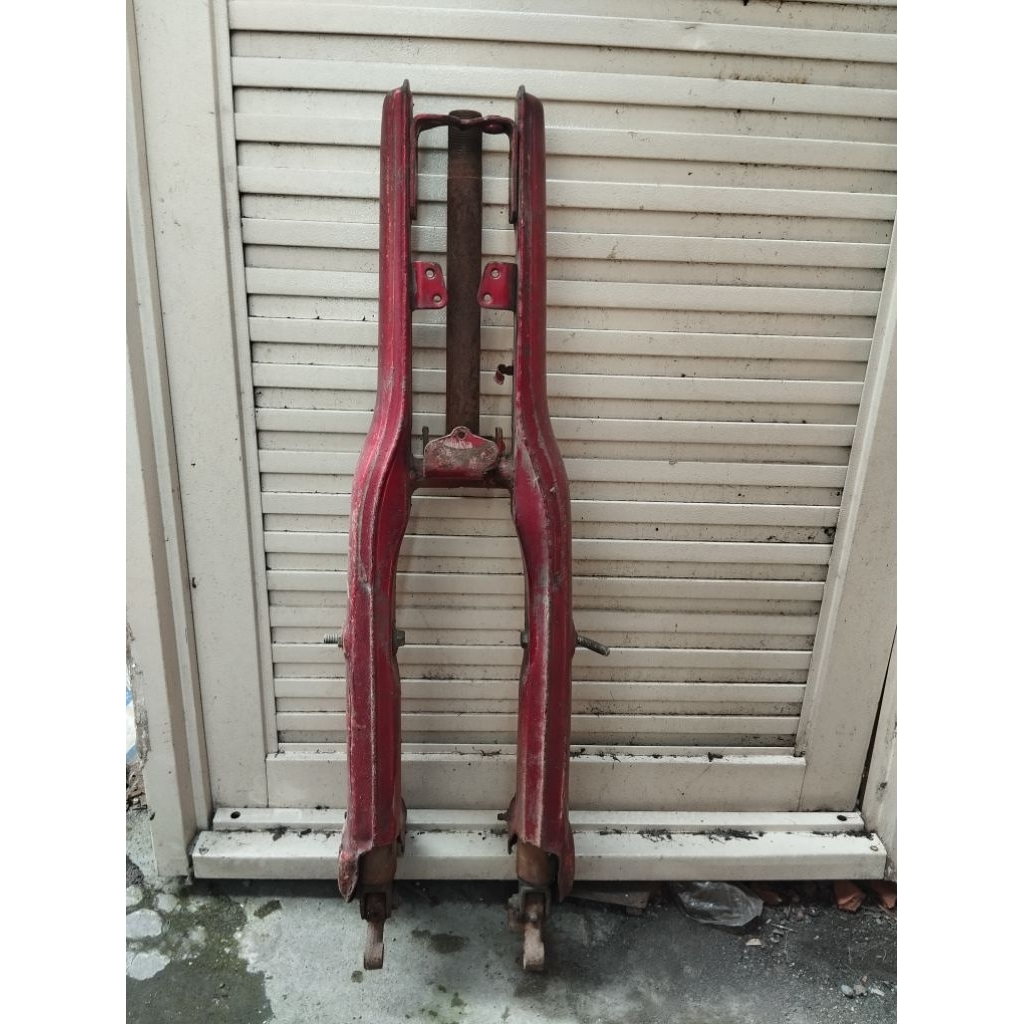 fork swing arm depan yamaha v80 robot original