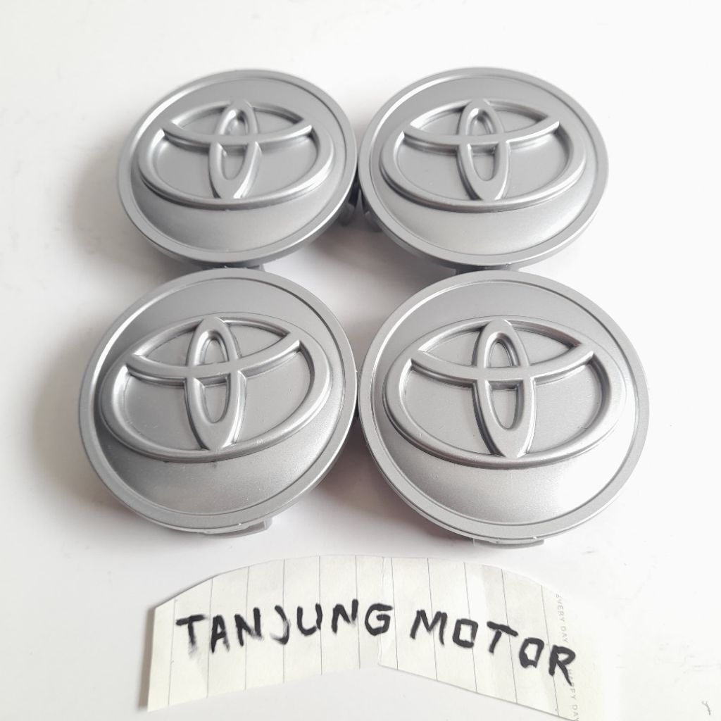 dop roda tutup velg grand Avanza 2016-2020. rush 2018-2020 Innova reborn