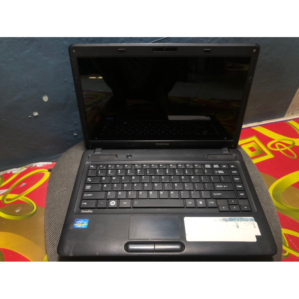 Toshiba c600 laptop minus dikit masih normal