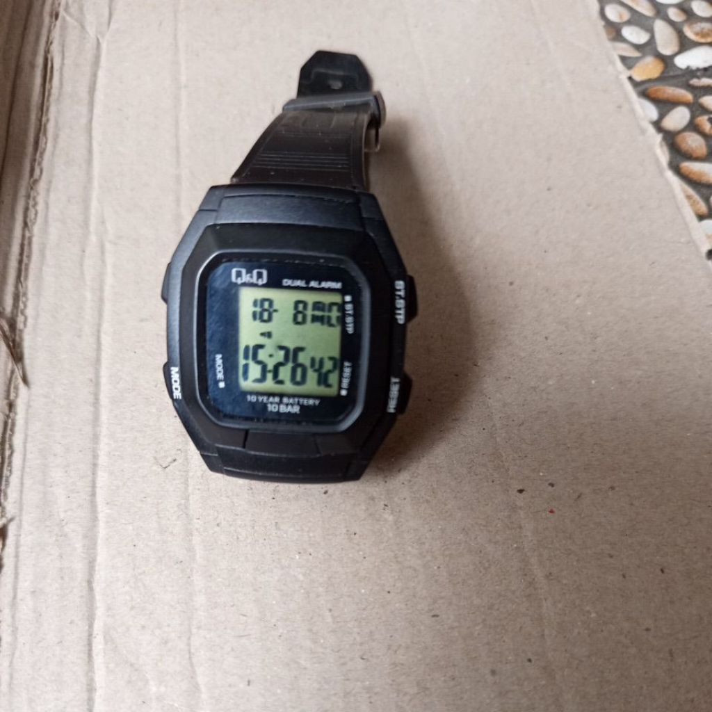 jam tangan Q&Q digital vintage original bekas