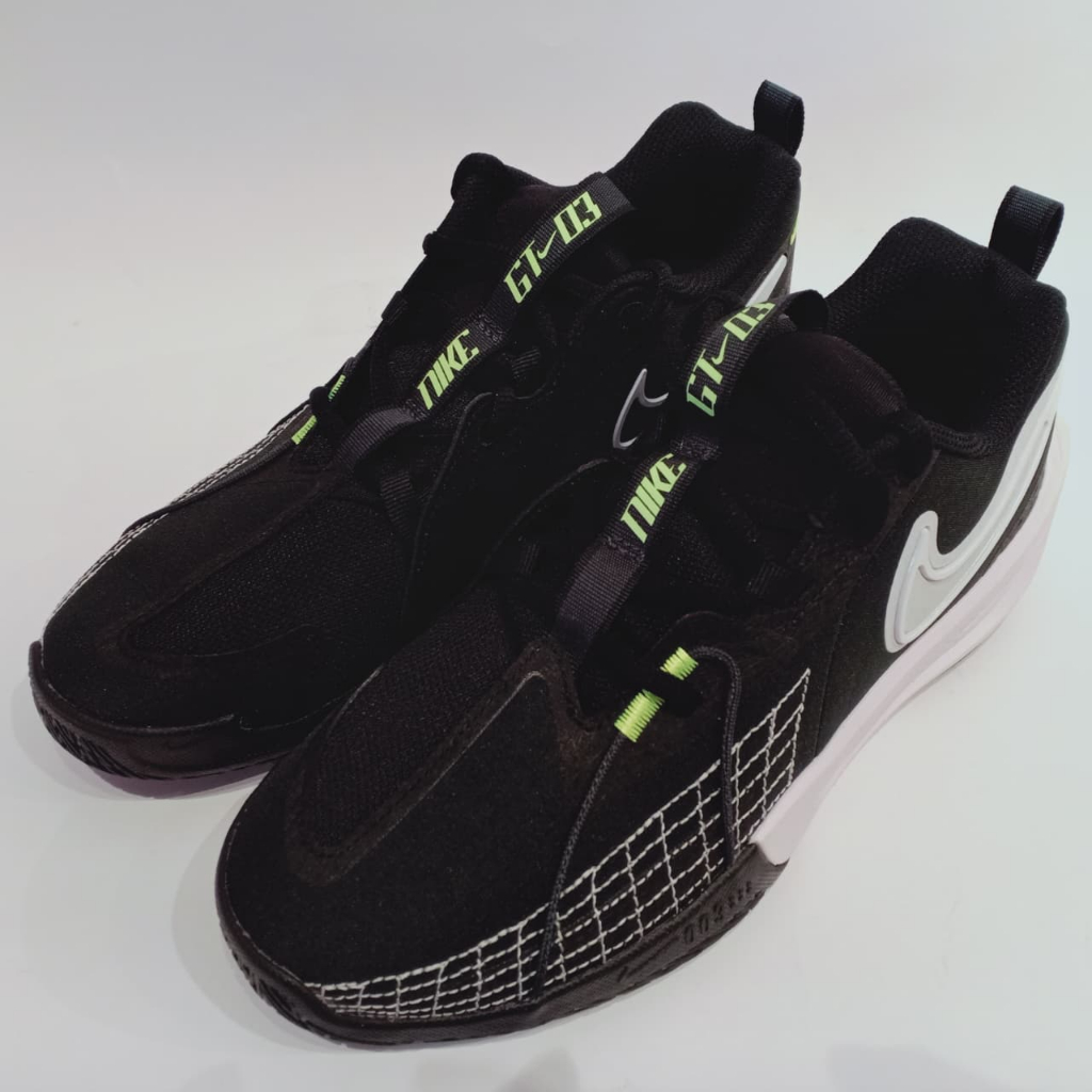 GT CUT 3 (GS) BLACK WHITE (BNIB) ORIGINAL