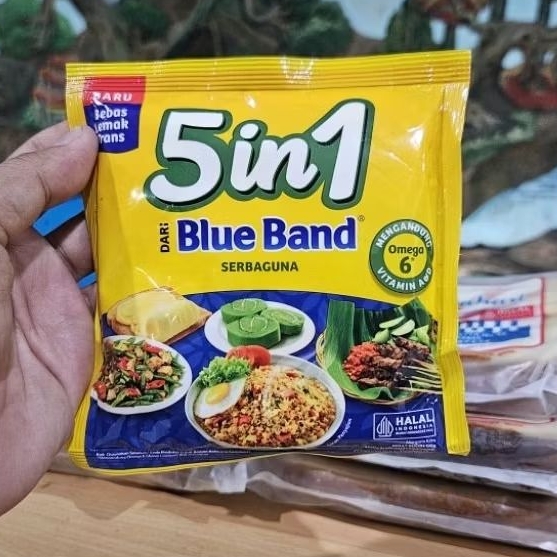 

ED 06.26 PCS 190GR - MENTEGA BLUEBAND 5in1 SERBAGUNA / MARGARINE BEBAS LEMAK TRANS