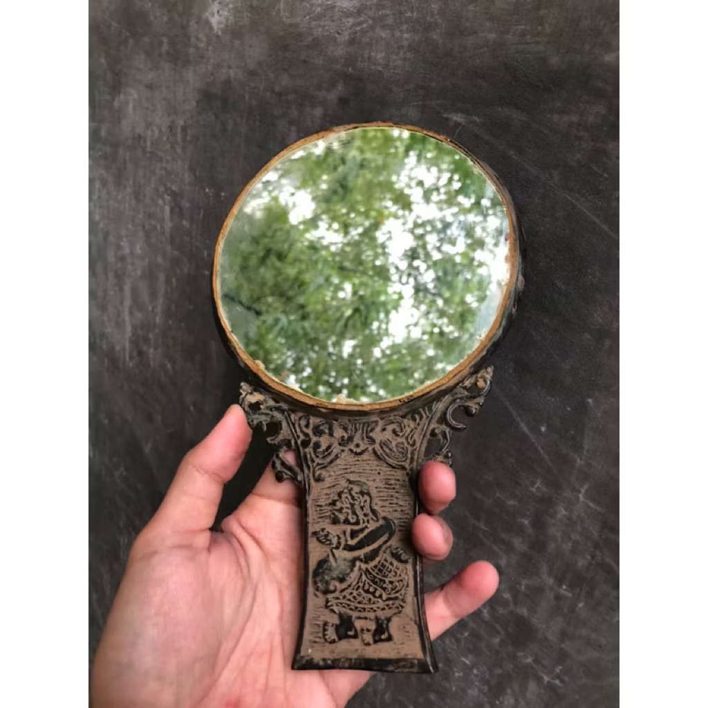 cermin kaca bingkai Kuningan - cermin wajah