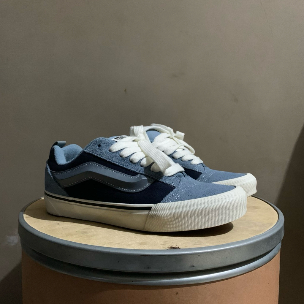 Vans Knu Skool