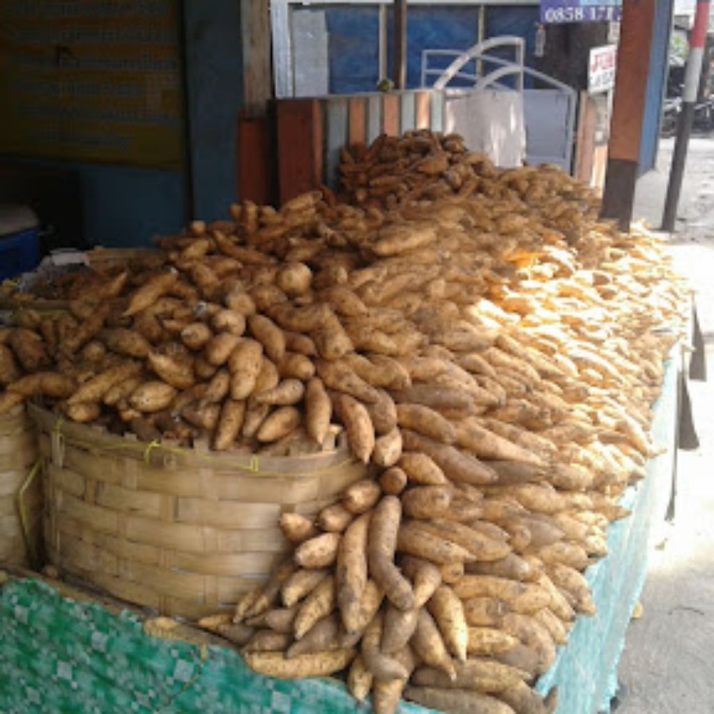 

peromo ubi/ umbi termurah terbaik di jamin manis 1000 geram/ satu kilo