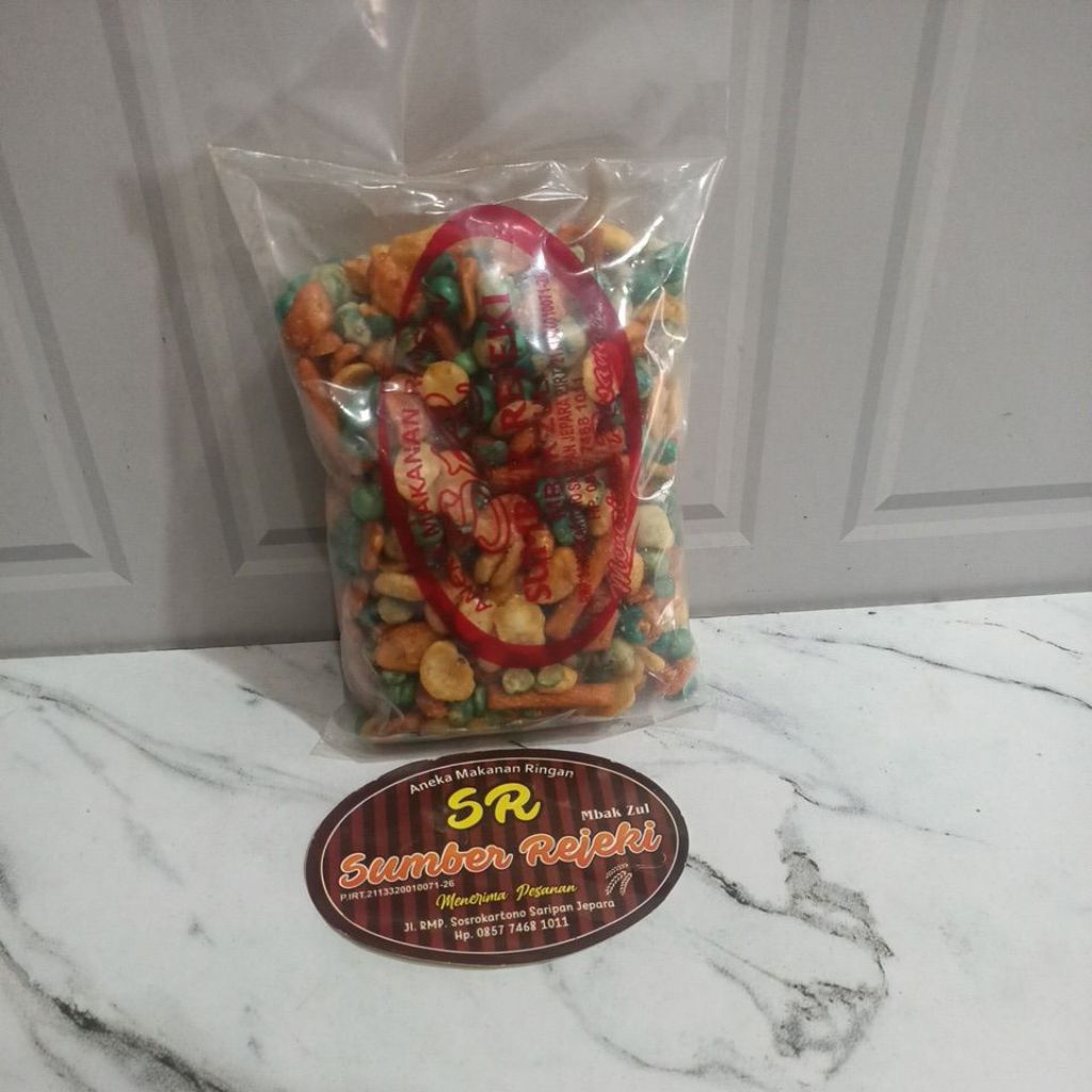 

KACANG KORO MIX BERAT 200 GRAM