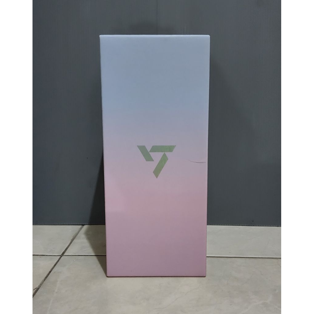 [Ready] Seventeen Lightstick dan Lightstick keyring 10th anniversary bongbongee
