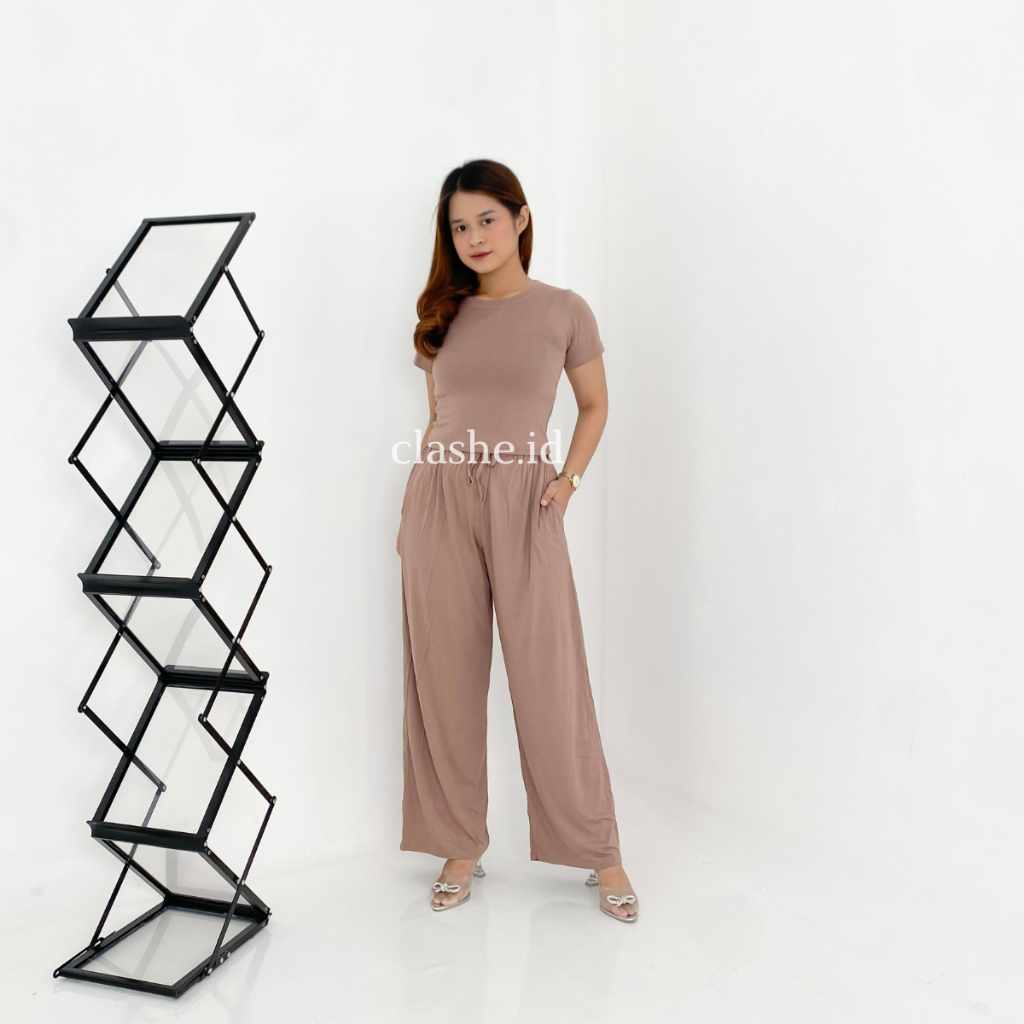Nadine Set Spandex - Setelan Kaos & Celana Panjang Wanita Basic OOTD by Clashe