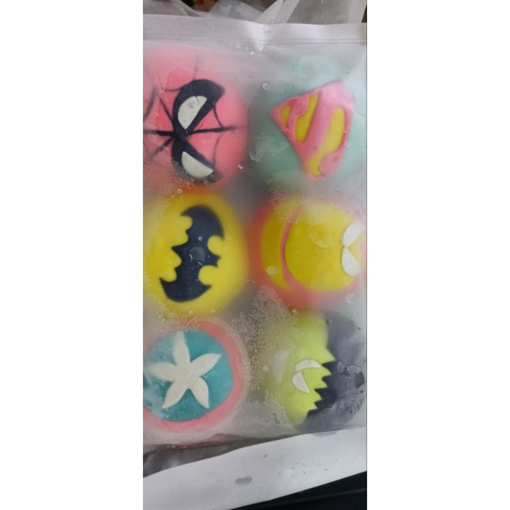 

Bakpao karakter HEROES isi 6