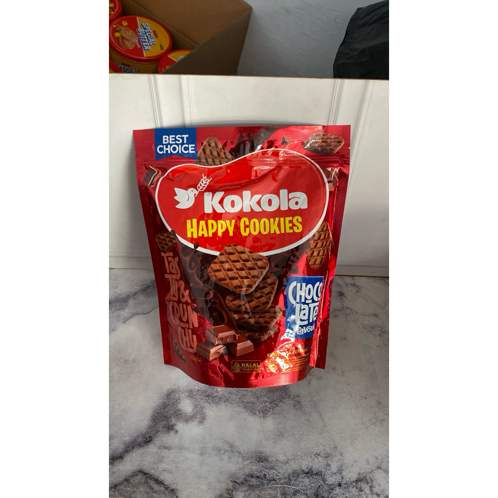 

KOKOLA HAPPY COOKIES CHOCOLATE FLAVOUR 280GR/kukis coklat/cookies kokola/kukis rasa coklat/biskuit coklat Cokelat Snack